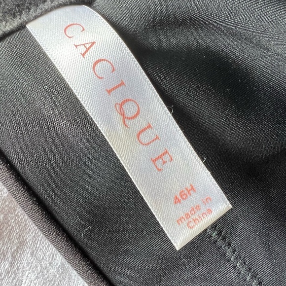 Cacique Black Full-Coverage Bra with Molded Cups - Picture 4 of 5